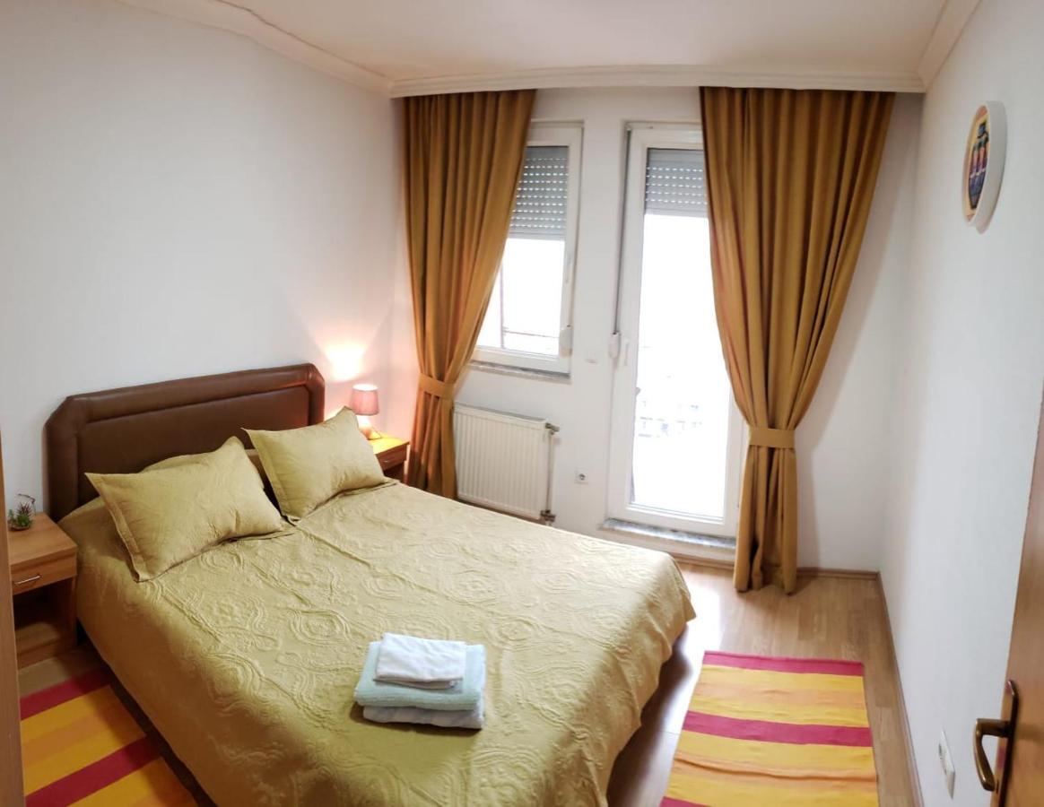 Gorgeous Apartment With City View In The City Center Приштина Экстерьер фото
